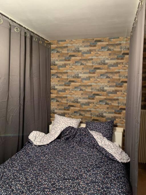 Appartement confortable et tranquillité assurer Tours Exterior foto